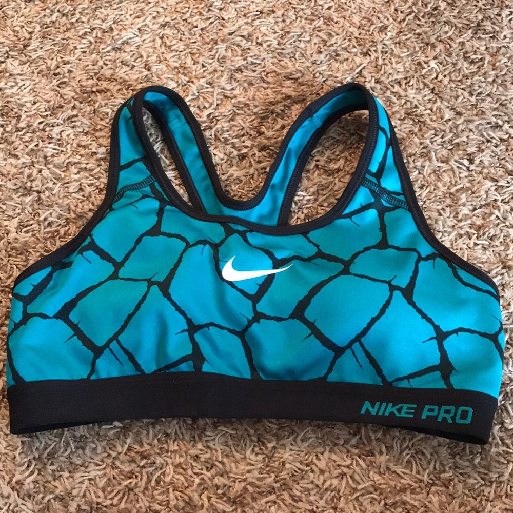 Nike Pro Sports Bra